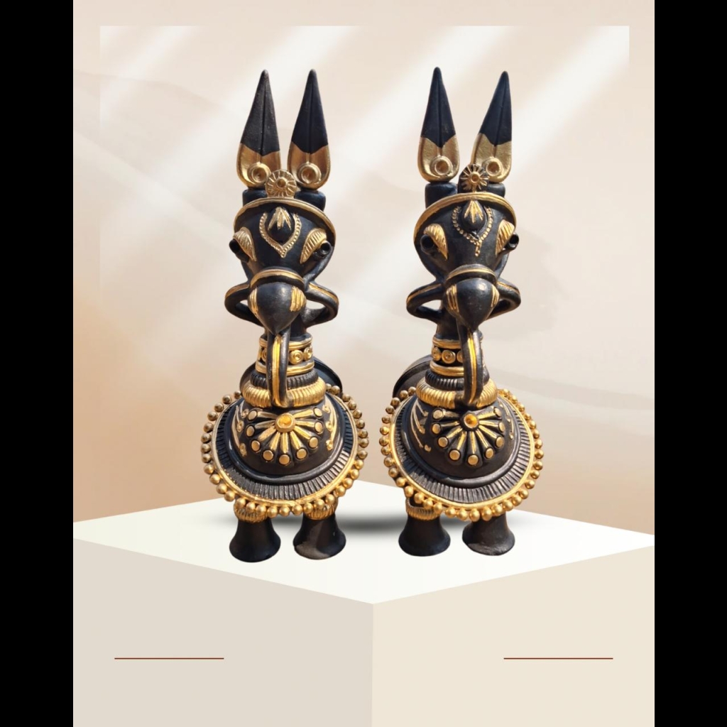 Black/Copper Kathakoli Horse