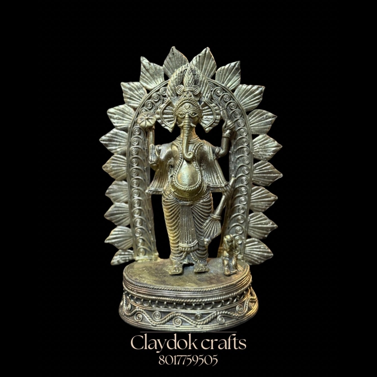 Ganesh standing atchala